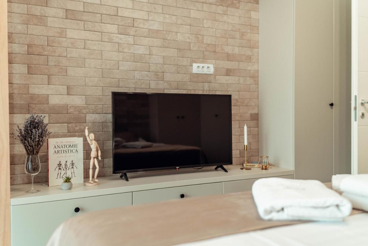 Cozy Lifestyle - Center *